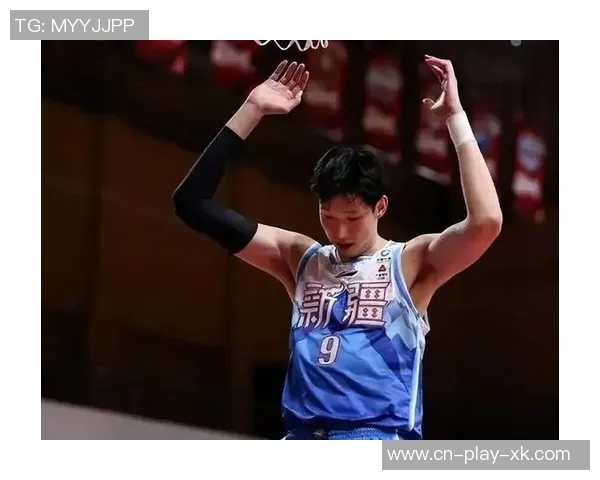 周琦首次现场观赛感受男双比赛魅力轻松3-0胜利乐趣无穷