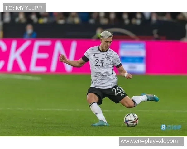 哈曼呼吁施洛特贝克冷静发言切勿让多特蒙德因言论分裂 哈曼呼吁施洛特贝克冷静发言切勿让多特蒙德因言论分裂