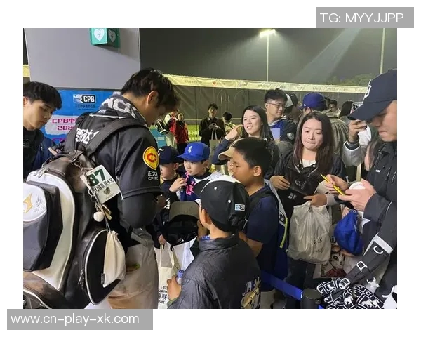 前国脚因称棒球非运动引发争议下跪道歉称因嫉妒才如此言论 前国脚因称棒球非运动引发争议下跪道歉称因嫉妒才如此言论