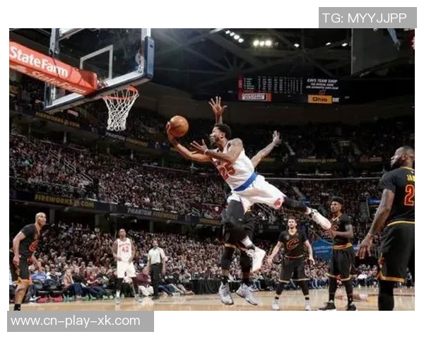 张佳玮分析马刺体系成功的关键在于对手无法抢到前场篮板和篮下得分困难